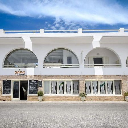 Hotel Ivi Drios Buitenkant foto