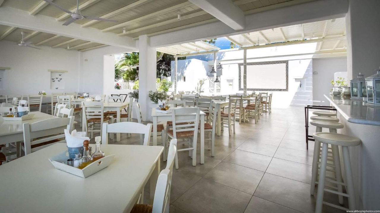 Hotel Ivi Drios Buitenkant foto